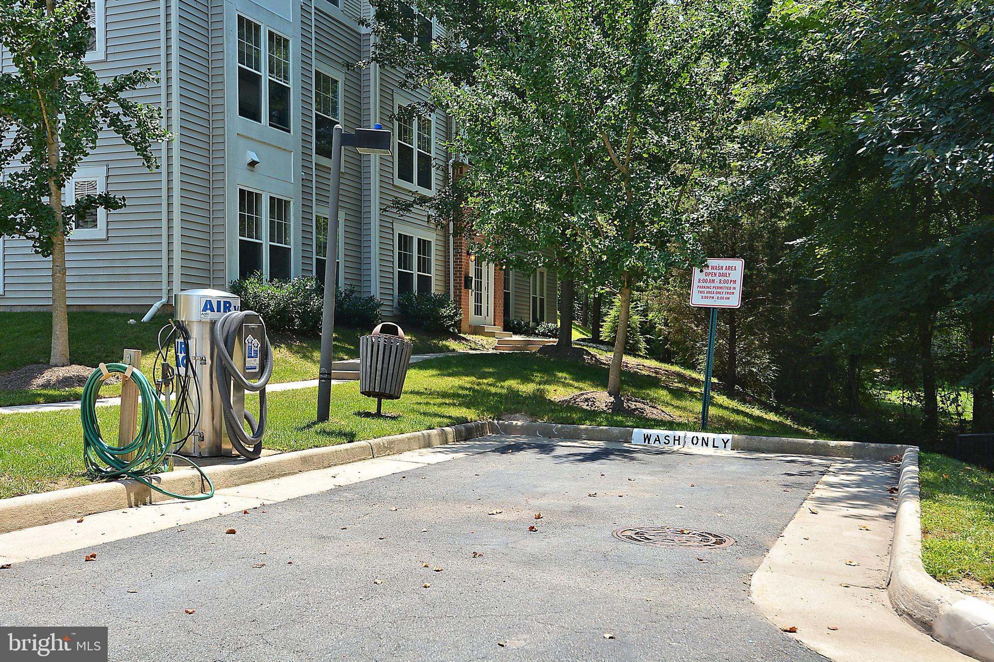 1515 North Point Drive, Unit 301 Reston, VA 20194 - Photo 26 of 32 car maintenance area