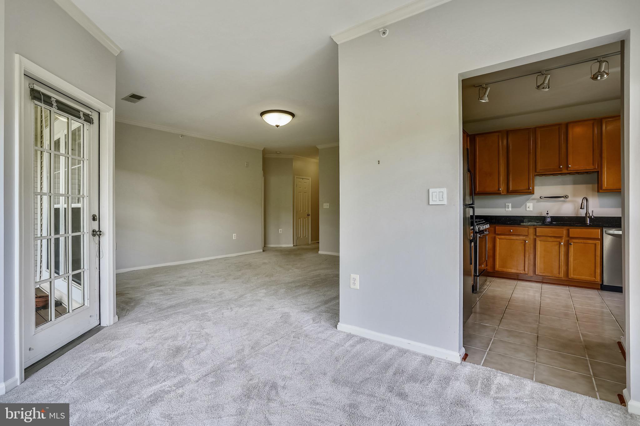 1515 North Point Drive, Unit 301 Reston, VA 20194 - Photo 10 of 32 open concept floor plan very popular