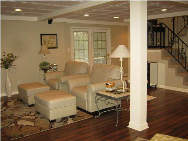 320 Hanover Road Evansville, IN 47710 - Photo 4 of 5 Gallery Image 4