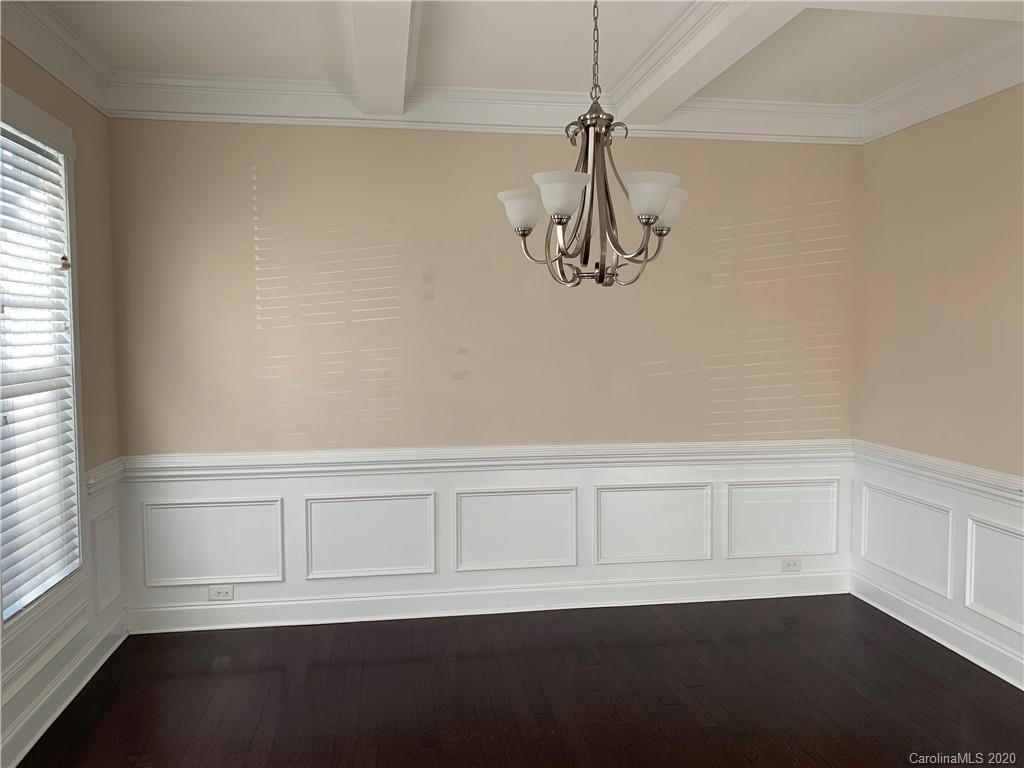 9226 Inverness Bay Road Charlotte, NC 28278 - Photo 3 of 16 Gallery Image 3