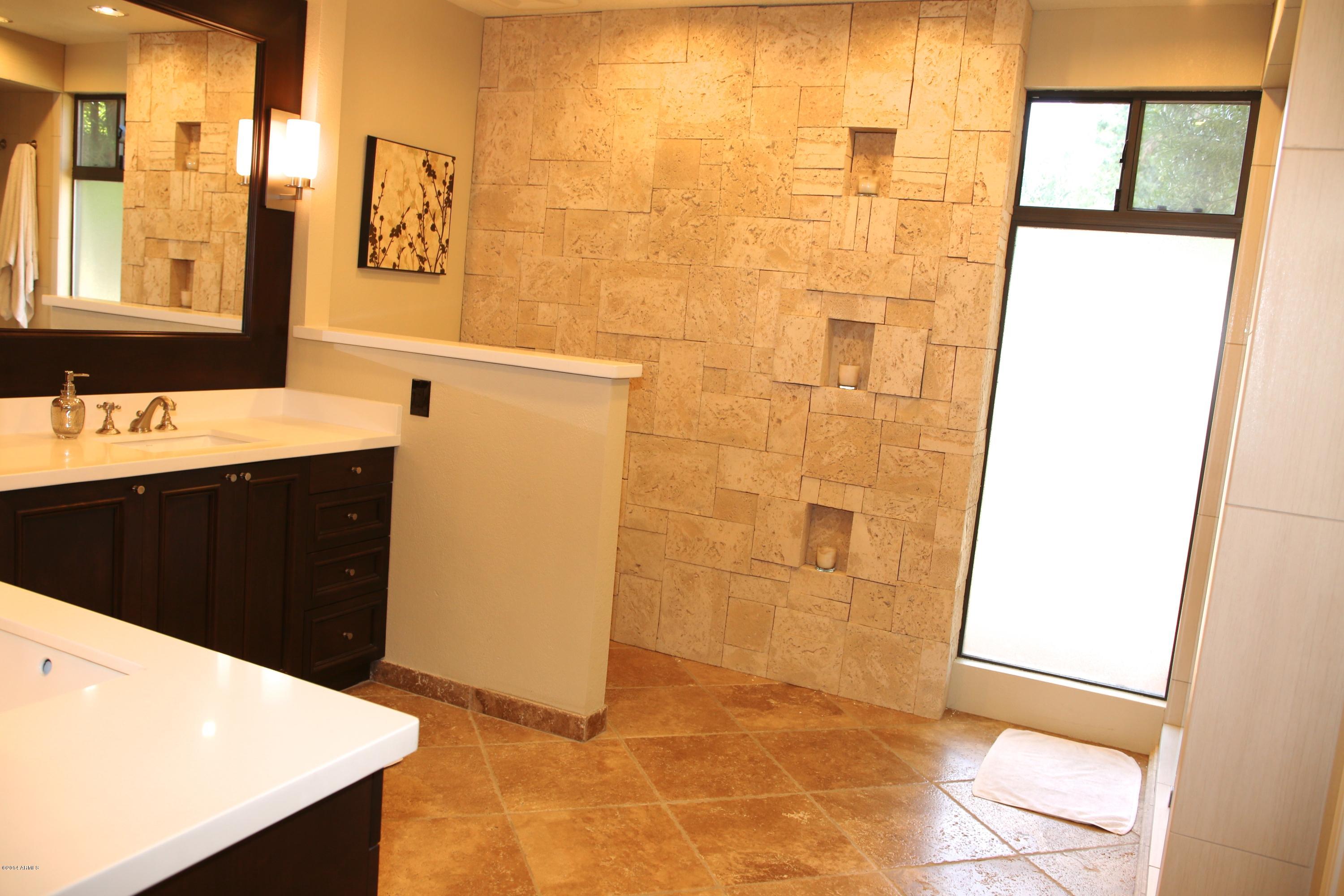 283 East Rhea Road Tempe, AZ 85284 - Photo 20 of 36 446B9311