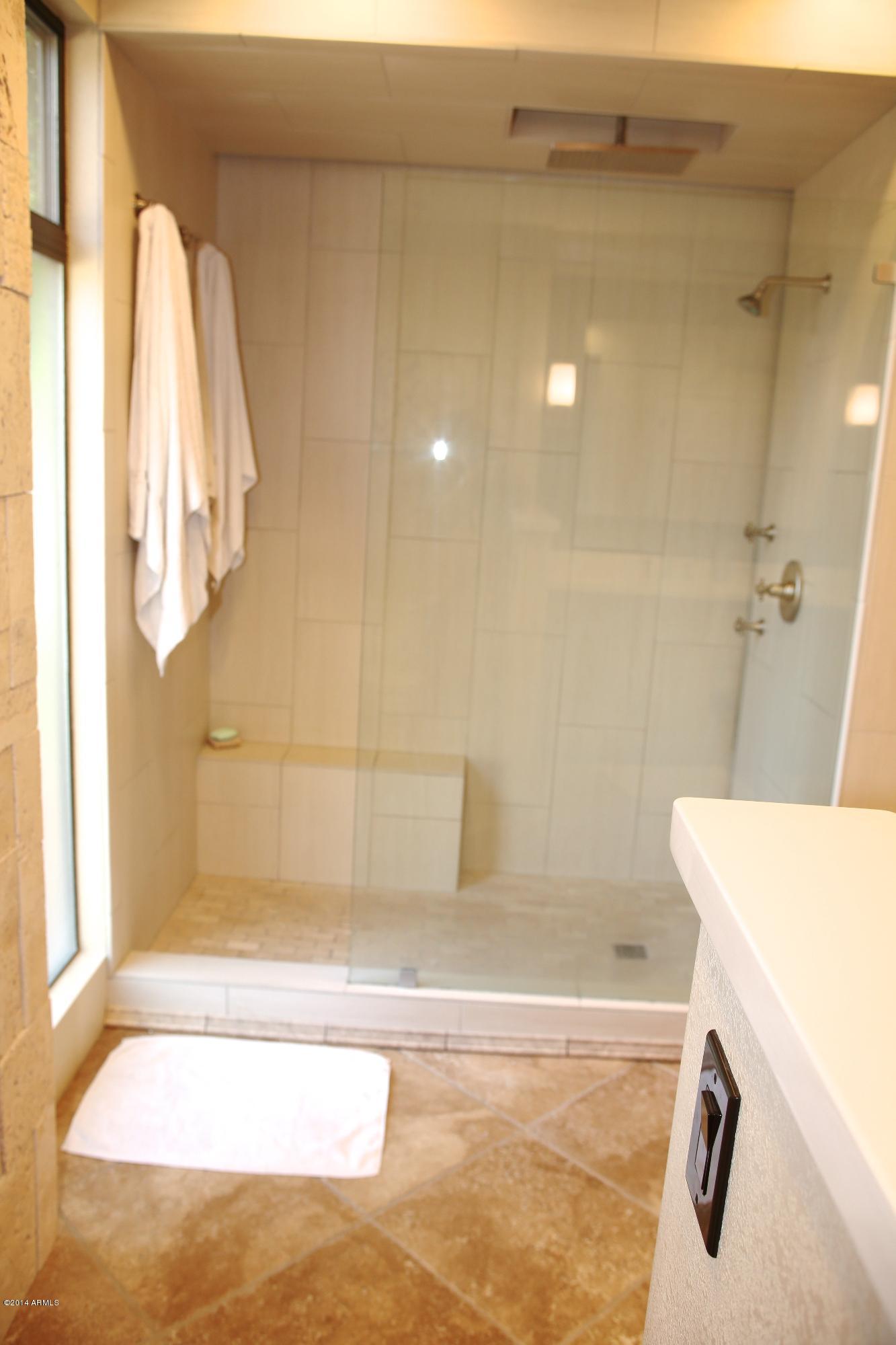 283 East Rhea Road Tempe, AZ 85284 - Photo 21 of 36 446B9320