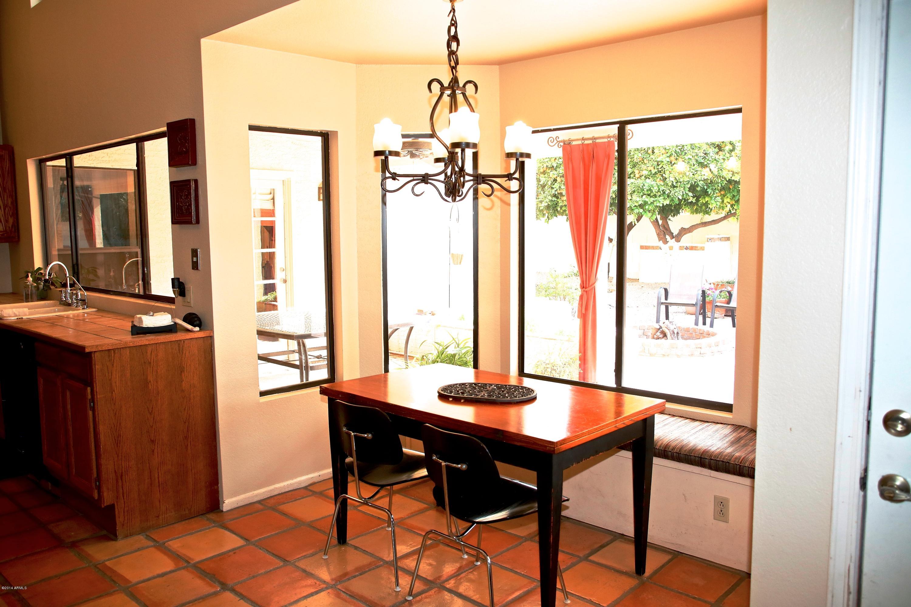 283 East Rhea Road Tempe, AZ 85284 - Photo 8 of 36 _46B9429