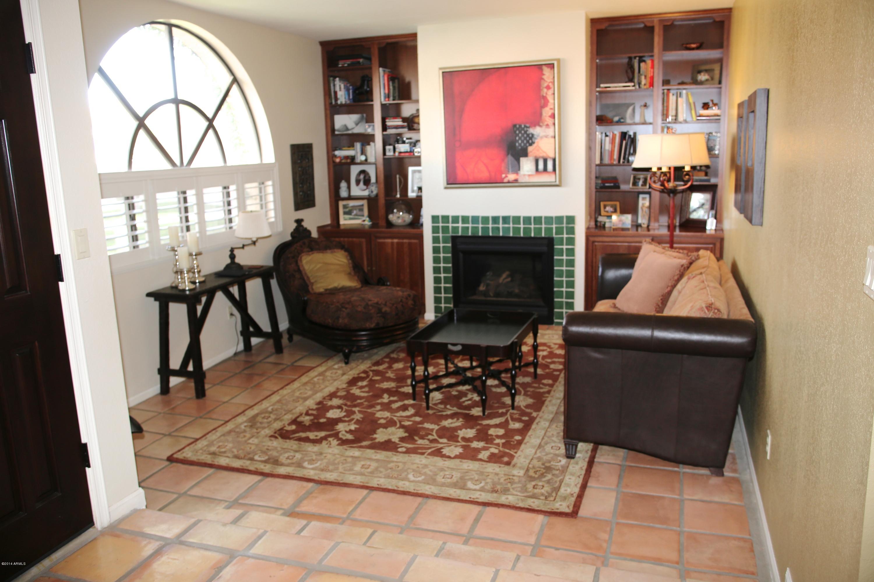 283 East Rhea Road Tempe, AZ 85284 - Photo 9 of 36 446B9256
