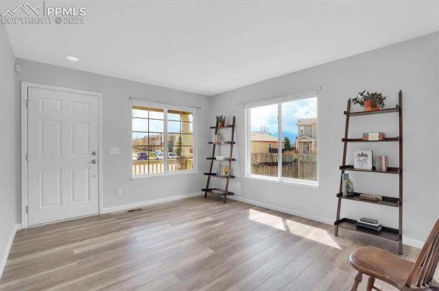 654 Rolling Rock Point Colorado Springs, CO 80921 - Photo 5 of 27 Gallery Image 5