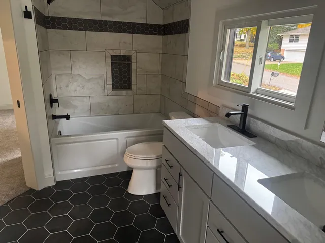 $1,900,000 | 623 Summit Road, Madison, WI 53704