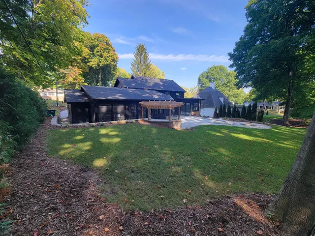 $1,900,000 | 623 Summit Road, Madison, WI 53704