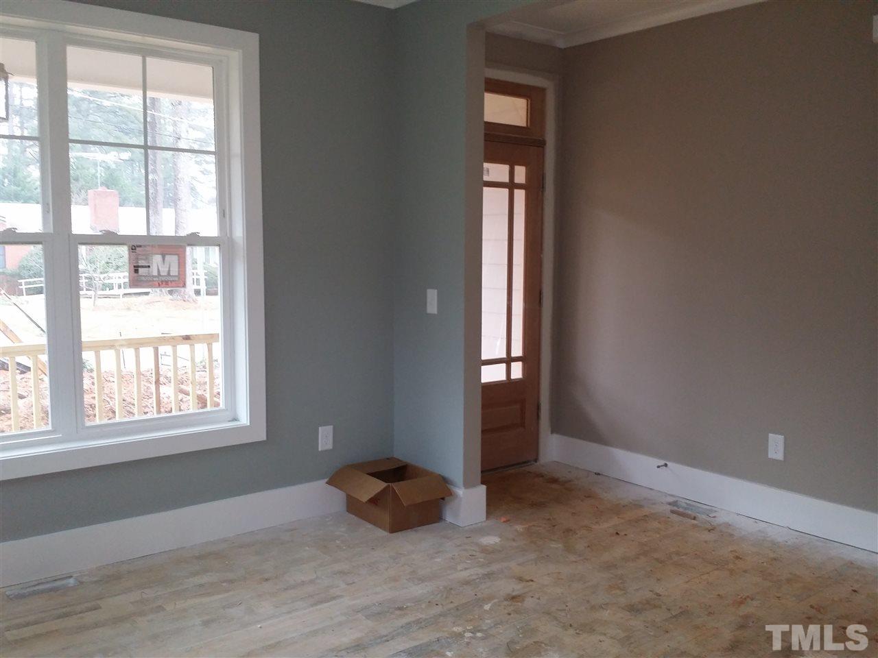 805 Edmund Street Raleigh, NC 27604 - Photo 13 of 13 an empty room with windows and closet
