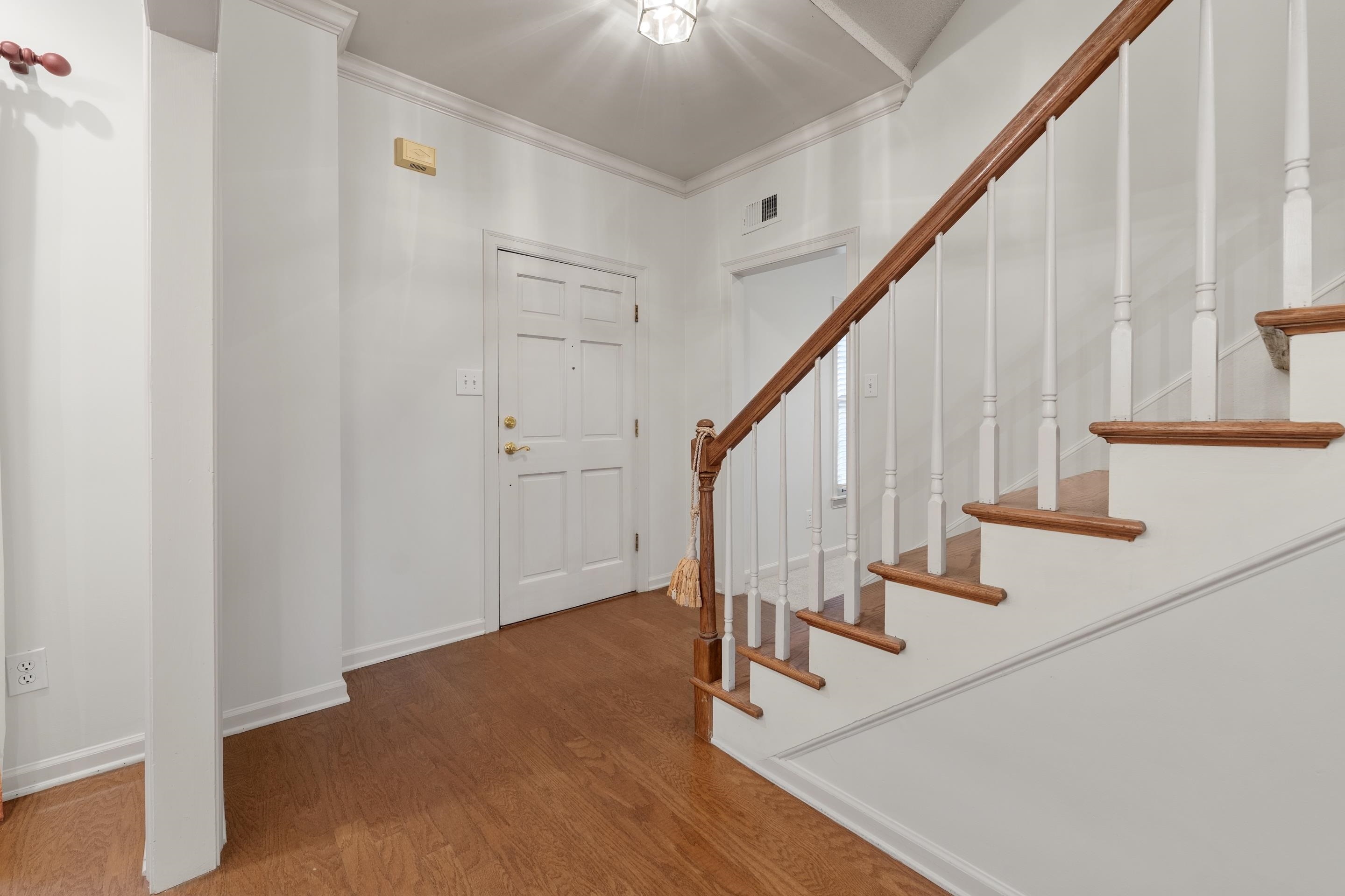 732 North Tree Drive Collierville, TN 38017 - Photo 7 of 39