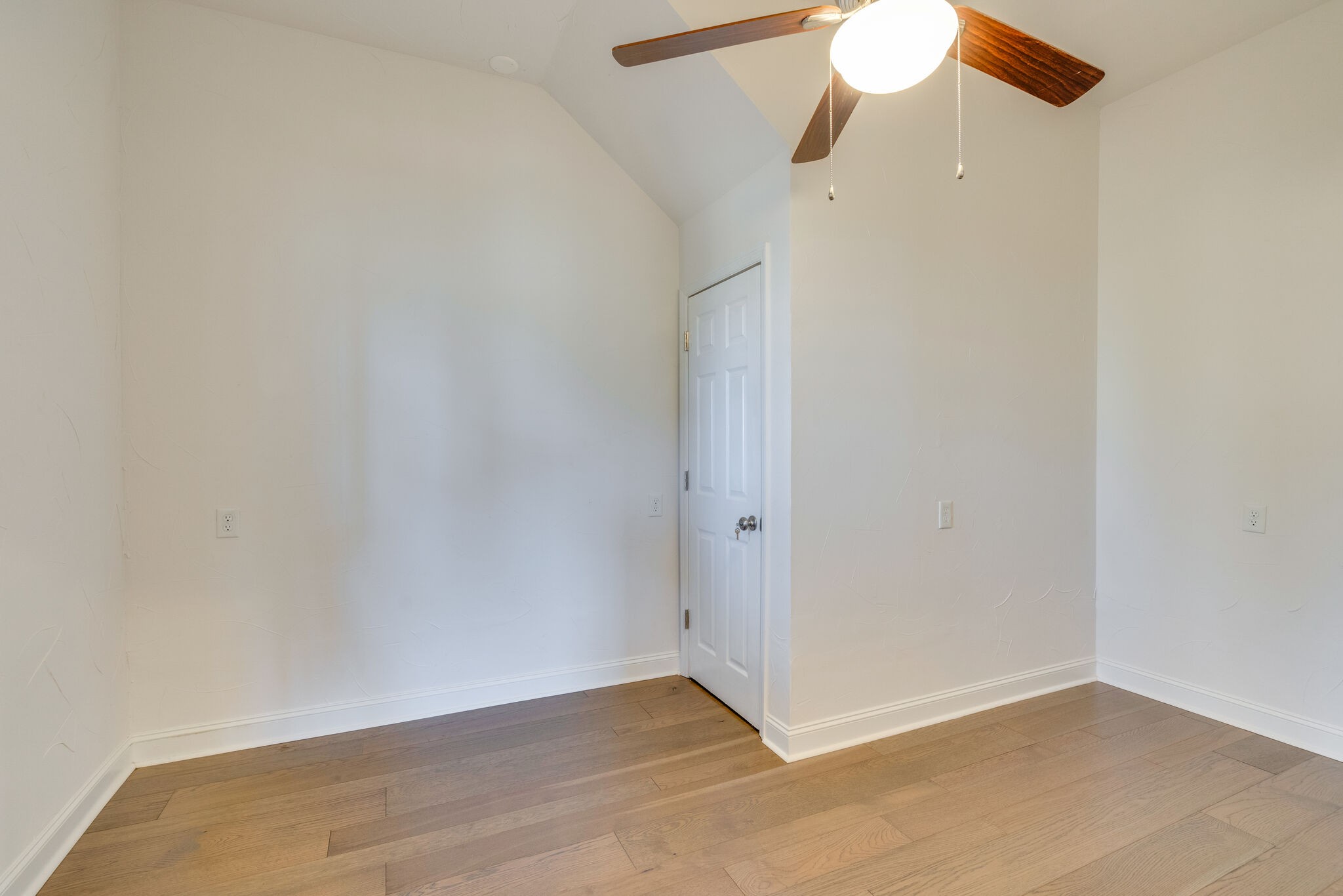 609 Floating Mill Village Road Silver Point, TN 38582 - Photo 26 of 64 a view of an empty room