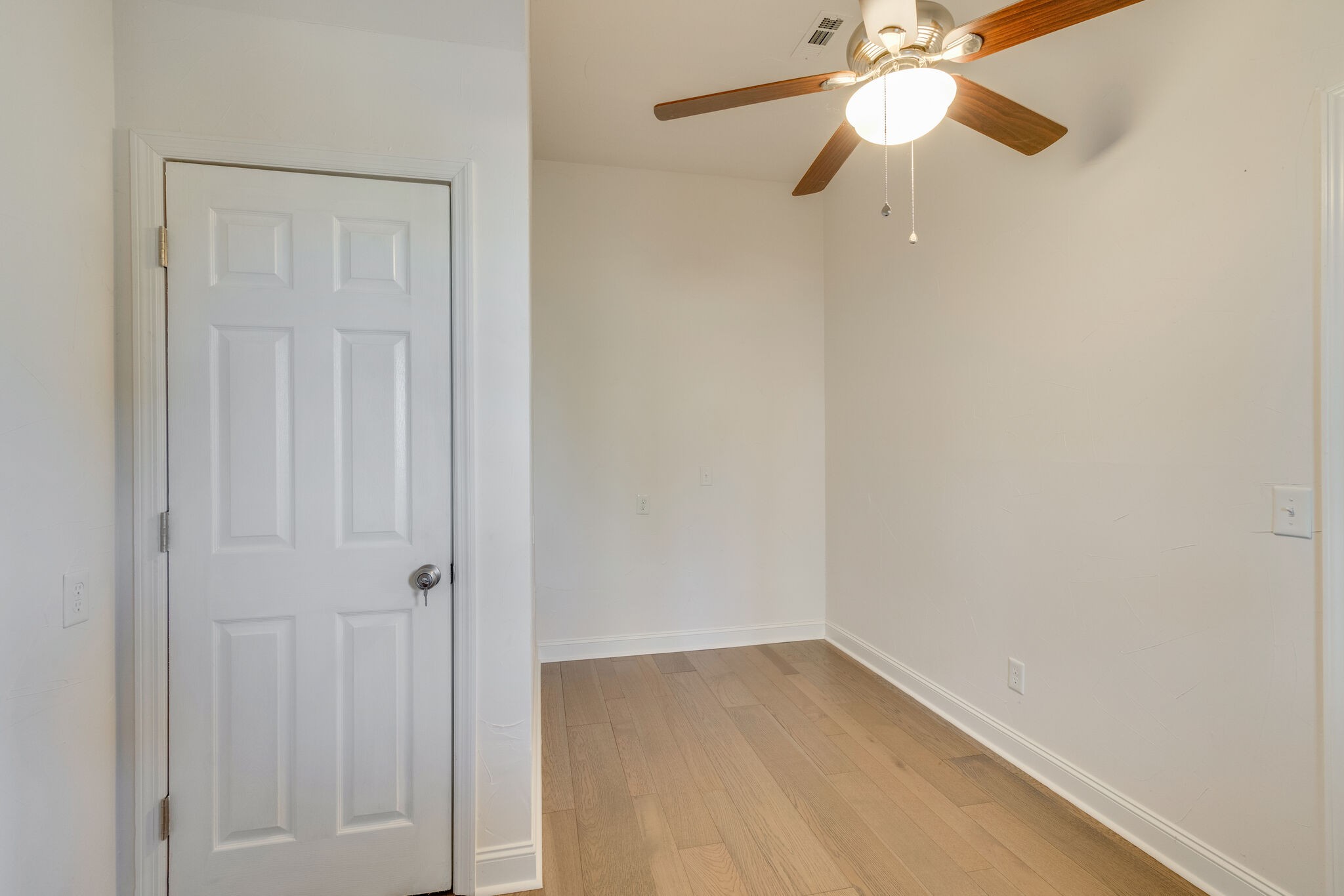 609 Floating Mill Village Road Silver Point, TN 38582 - Photo 27 of 64 a view of an empty room