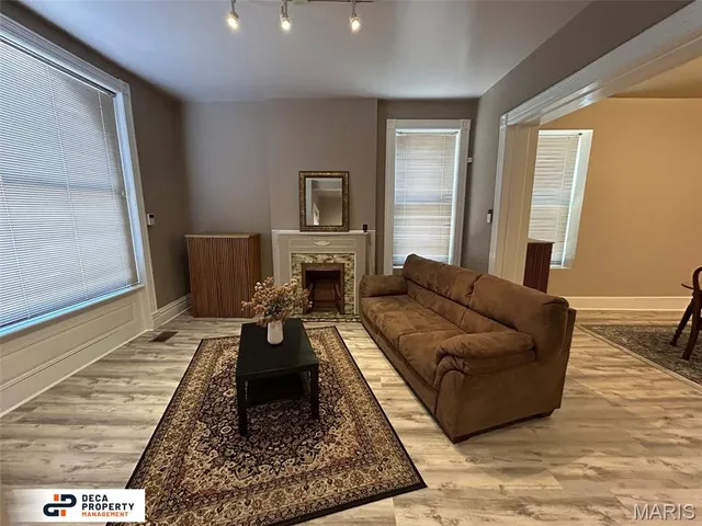 $2,995 | 4560 Gibson Avenue, St. Louis, MO 63110