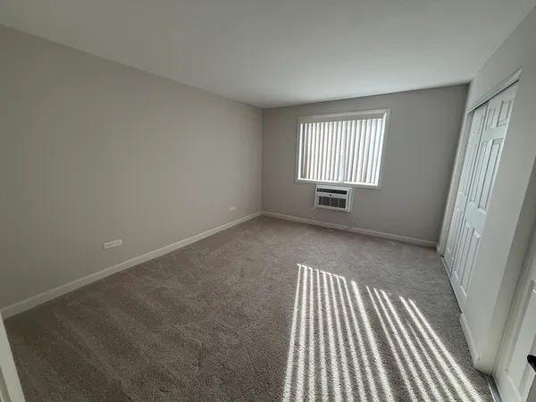 $1,450 | 7300 West North Avenue, Unit 2J, Elmwood Park, IL 60707