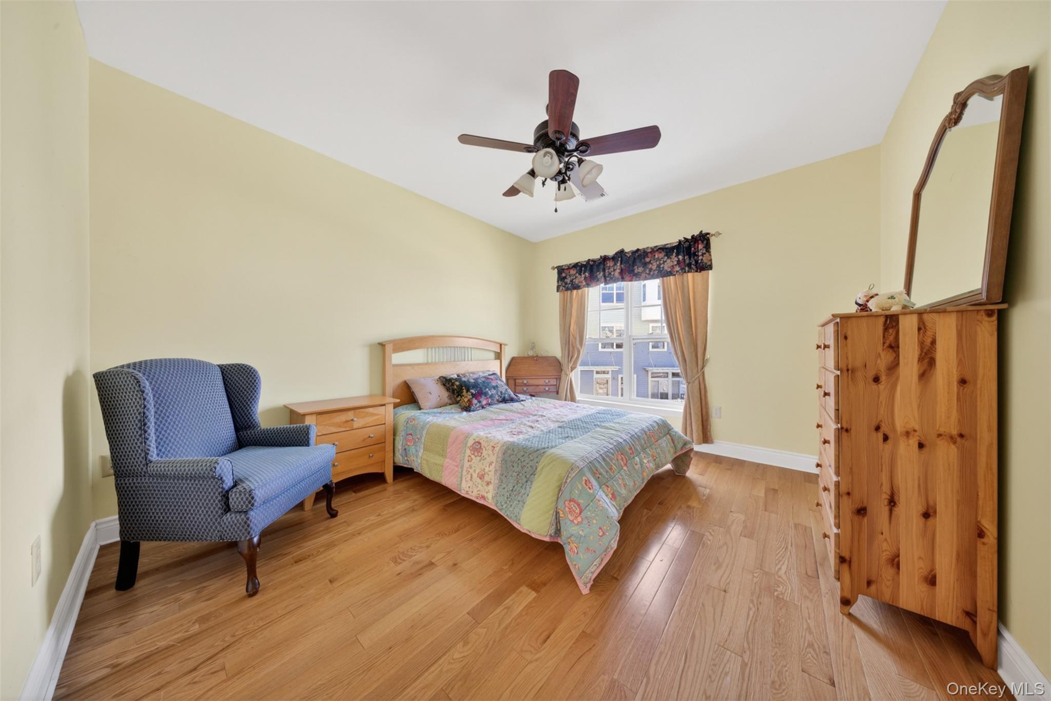 7110 Beach Front Road Queens, NY 11692 - Photo 9 of 22