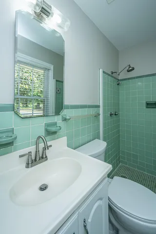 $499,900 | 5823 Lakeview Drive, Hanahan, SC 29410