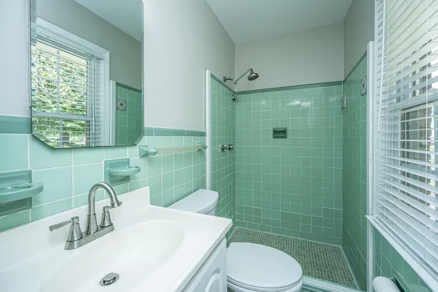 $499,900 | 5823 Lakeview Drive, Hanahan, SC 29410