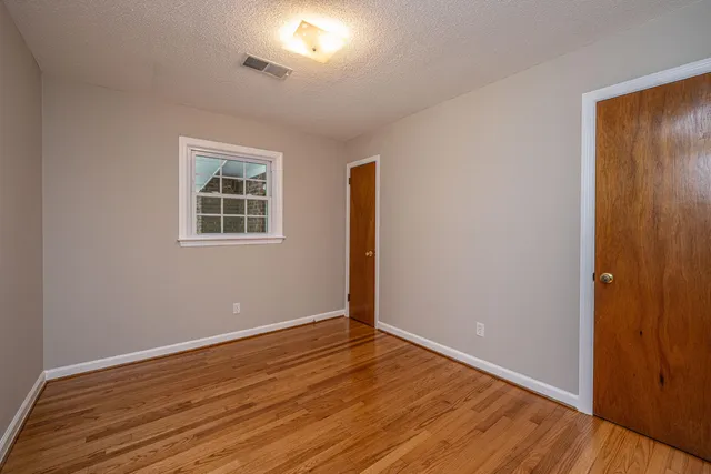 $499,900 | 5823 Lakeview Drive, Hanahan, SC 29410