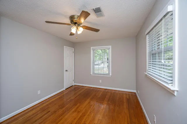 $499,900 | 5823 Lakeview Drive, Hanahan, SC 29410