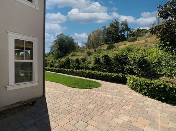 $2,125,000 | 440 Evening View Drive, Chula Vista, CA 91914