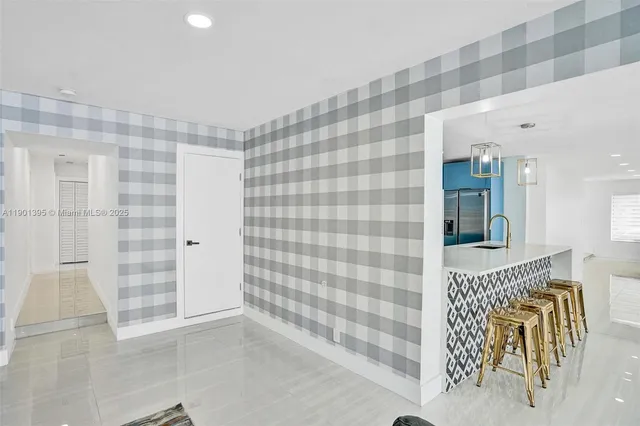 $13,995 | 1141 North North Lake Drive, Hollywood, FL 33019