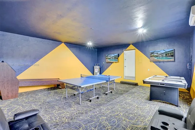 $13,995 | 1141 North North Lake Drive, Hollywood, FL 33019