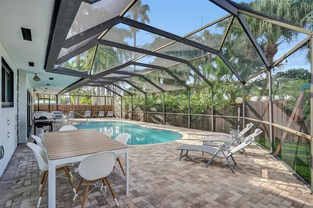 $13,995 | 1141 North North Lake Drive, Hollywood, FL 33019