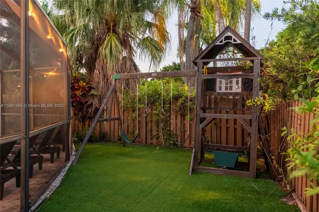 $13,995 | 1141 North North Lake Drive, Hollywood, FL 33019