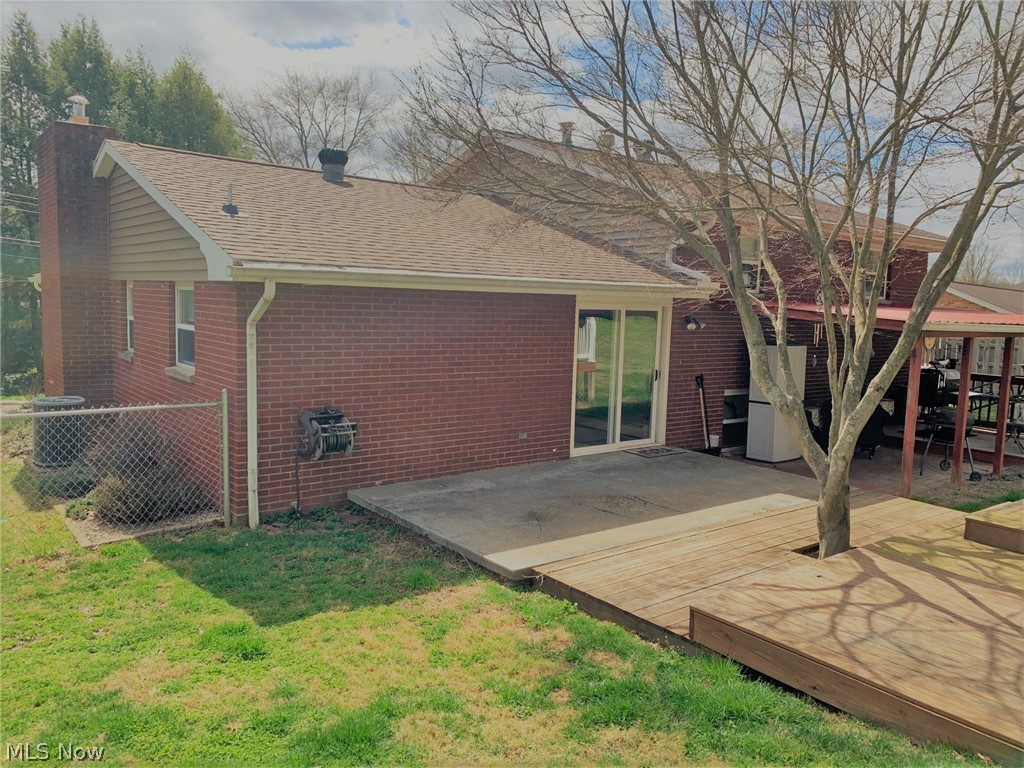 105 Robson Road Marietta, OH 45750 - Photo 10 of 35 Gallery Image 10