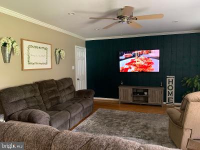 1402 Ponds Edge Road West Chester, PA 19382 - Photo 8 of 17 Gallery Image 8