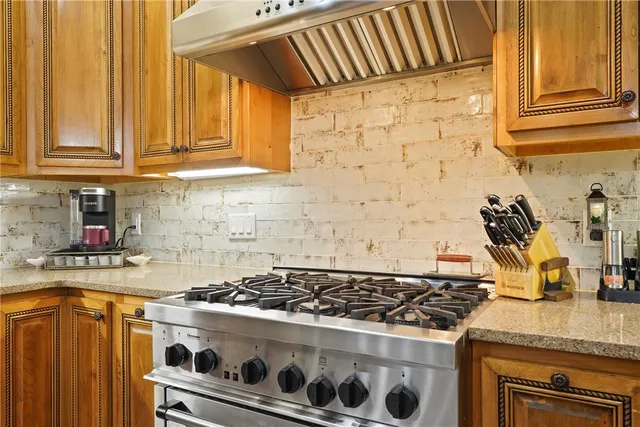 $1,600,000 | 219 Abbott Lane, St. Simons Island, GA 31522