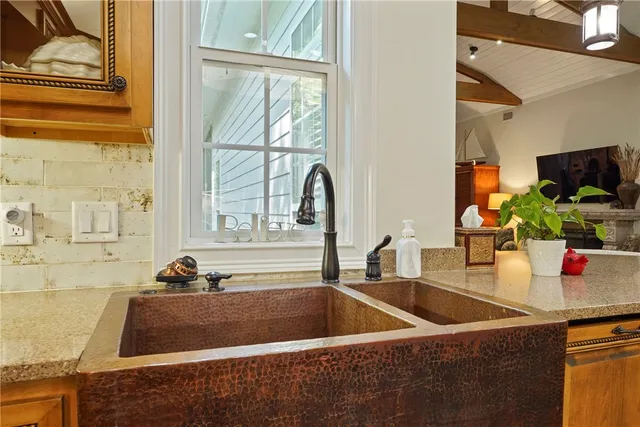 $1,600,000 | 219 Abbott Lane, St. Simons Island, GA 31522