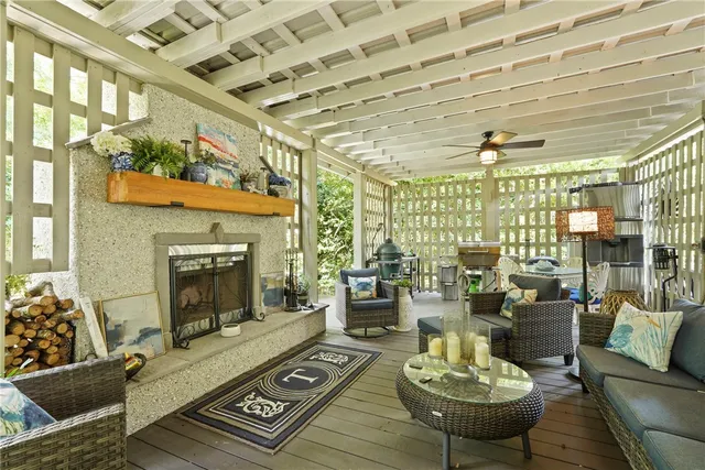 $1,600,000 | 219 Abbott Lane, St. Simons Island, GA 31522