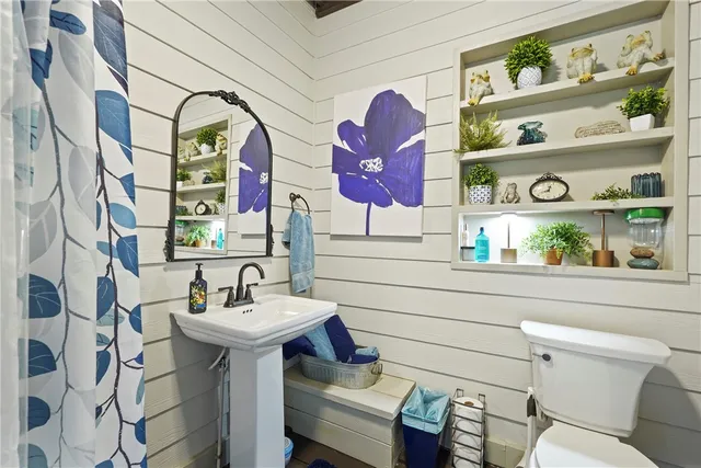 $1,600,000 | 219 Abbott Lane, St. Simons Island, GA 31522