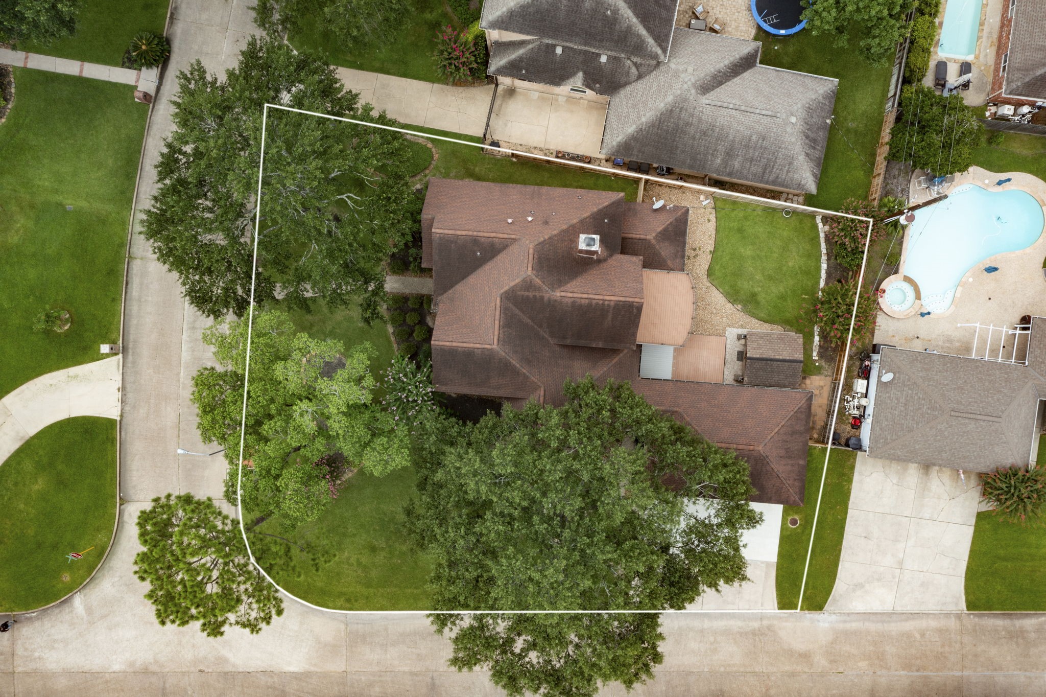5802 Ashmere Lane Spring, TX 77379 - Photo 19 of 19 an aerial view of a house
