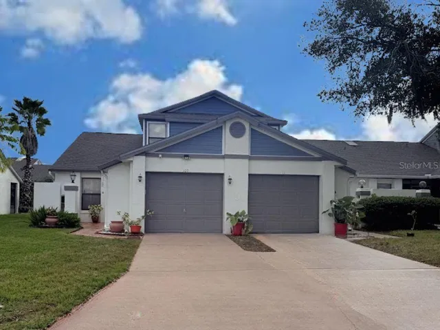$2,100 | 109 Lakepointe Circle, Kissimmee, FL 34743