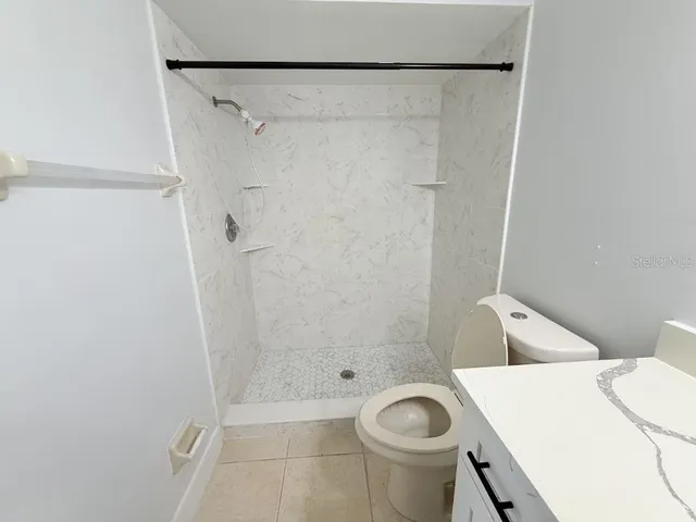 $2,100 | 109 Lakepointe Circle, Kissimmee, FL 34743