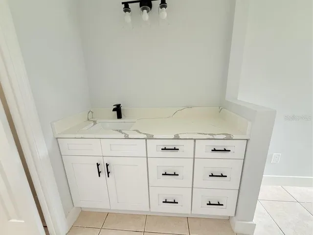 $2,100 | 109 Lakepointe Circle, Kissimmee, FL 34743