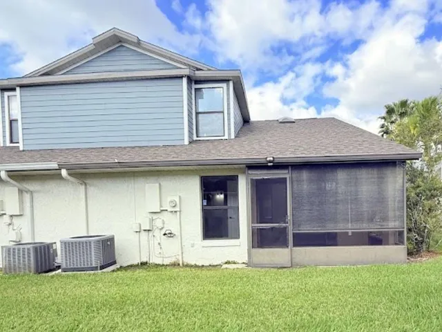 $2,100 | 109 Lakepointe Circle, Kissimmee, FL 34743