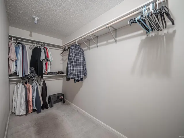 $169,900 | 6704 Newburgh Road, Evansville, IN 47715