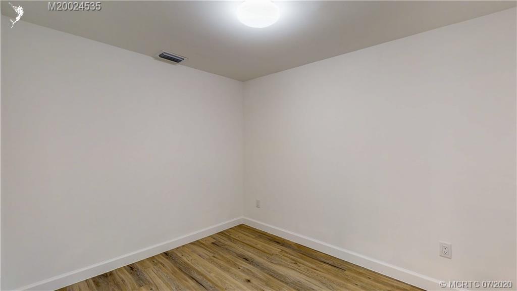 1060 Northwest Terrace Road Stuart, FL 34994 - Photo 26 of 51 Gallery Image 26