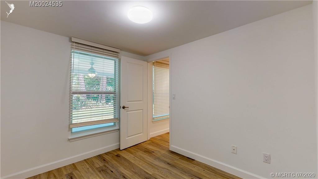 1060 Northwest Terrace Road Stuart, FL 34994 - Photo 27 of 51 Gallery Image 27
