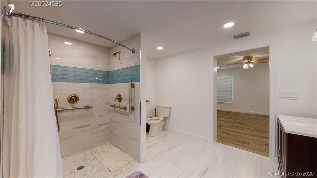 1060 Northwest Terrace Road Stuart, FL 34994 - Photo 33 of 51 Gallery Image 33