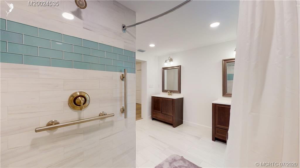1060 Northwest Terrace Road Stuart, FL 34994 - Photo 34 of 51 Gallery Image 34