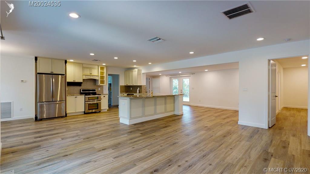 1060 Northwest Terrace Road Stuart, FL 34994 - Photo 7 of 51 Gallery Image 7