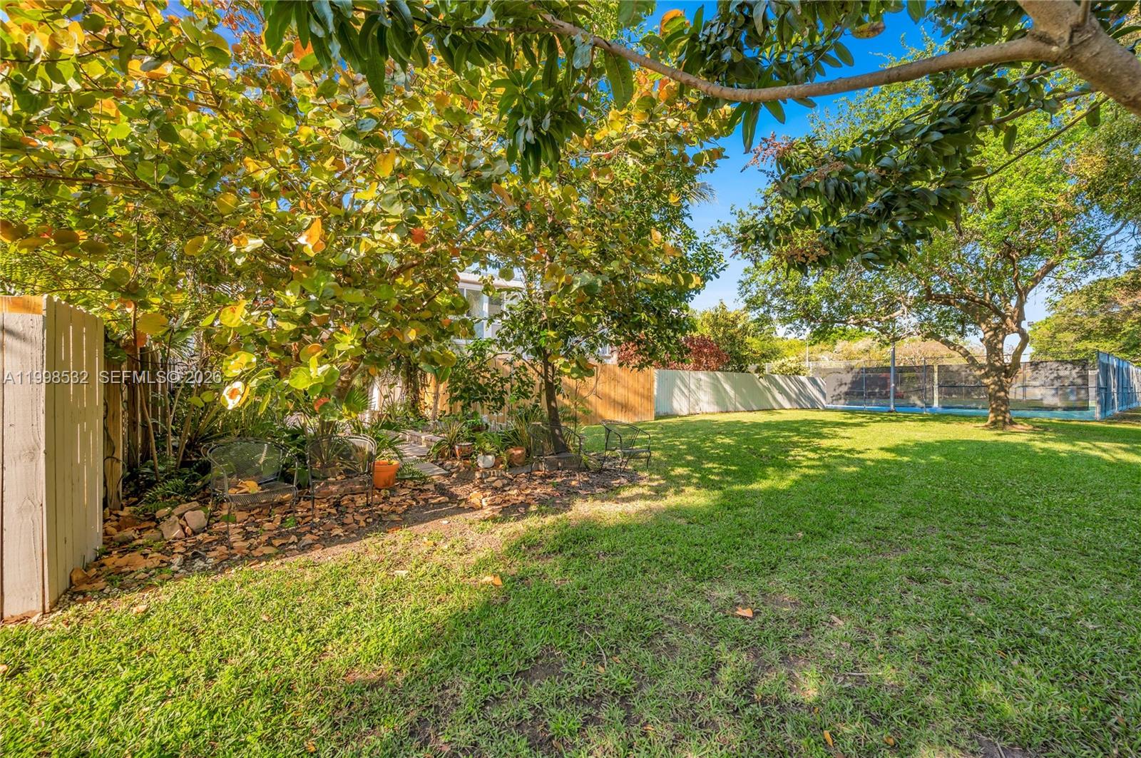 7018 Southwest 53rd Lane Miami, FL 33155 - Photo 46 of 58 a view of yard with tree