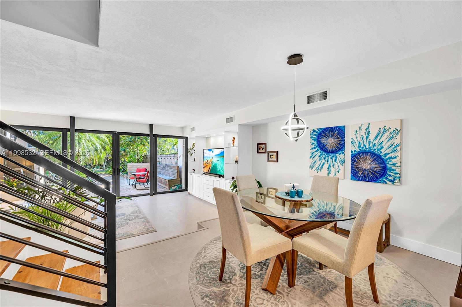 7018 Southwest 53rd Lane Miami, FL 33155 - Photo 8 of 58