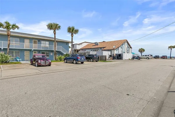 $1,395 | 112 7th Street South, Unit 9, Flagler Beach, FL 32136