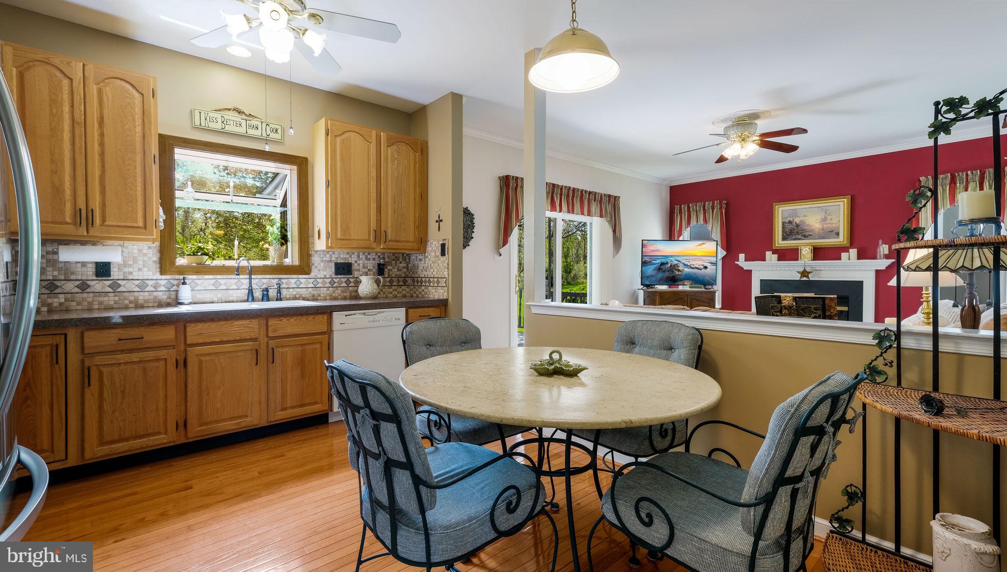 4504 Old Oak Road Doylestown, PA 18902 - Photo 11 of 40 Quartz countertops. garden window
