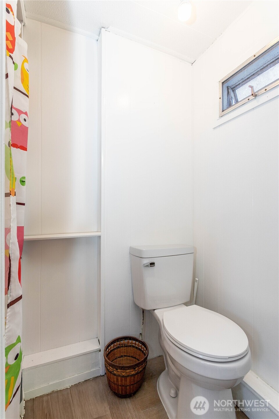 5920 200th Street Southwest, Unit 37 Lynnwood, WA 98036 - Photo 14 of 21 a bathroom with a toilet and a sink