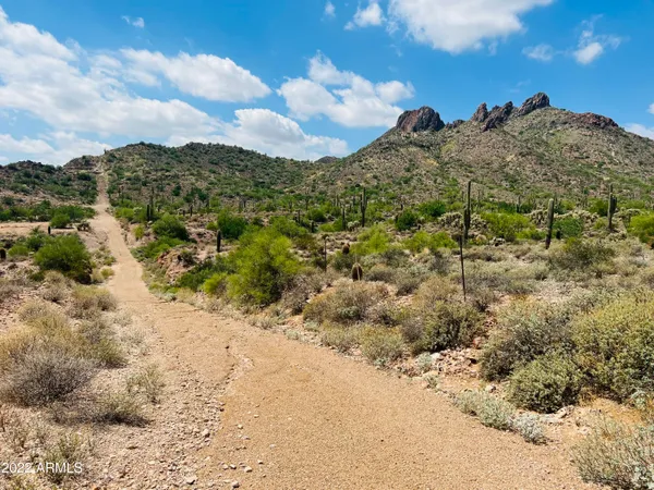 $599,000 | 0 North Idaho Road, Unit 6, Apache Junction, AZ 85119